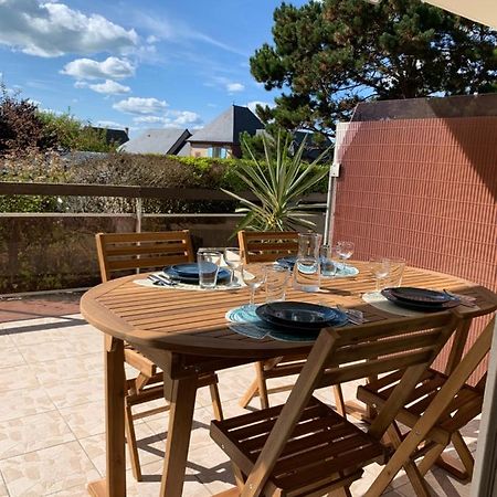 Trouville, Appartement Renove Avec Grande Terrasse Au Calme エクステリア 写真