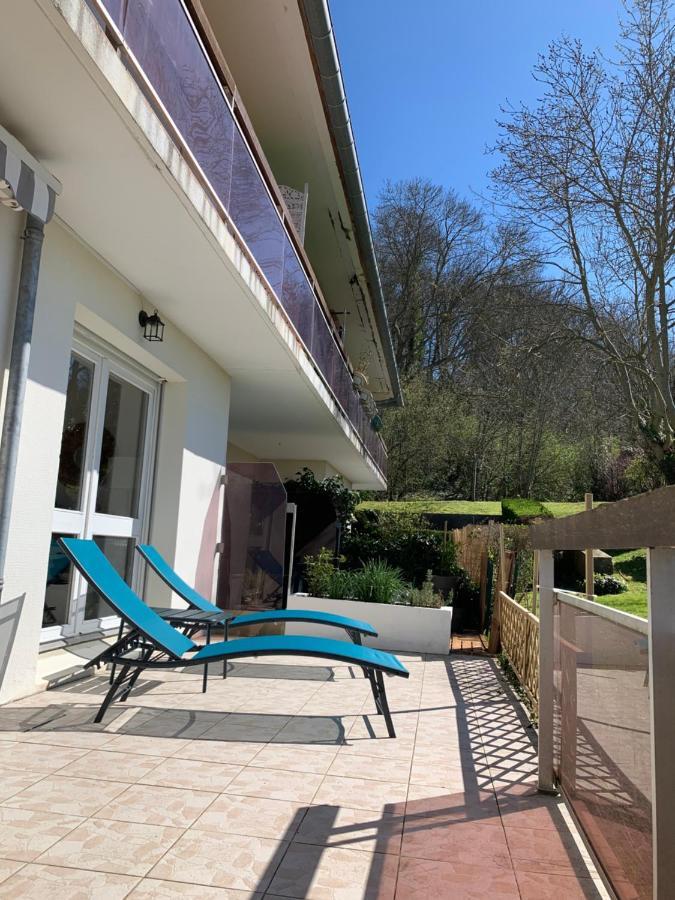 Trouville, Appartement Renove Avec Grande Terrasse Au Calme エクステリア 写真